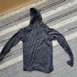 Lululemon Athletica Charcoal 1/4 Zip Tech Hoodie; size XS; EUC!